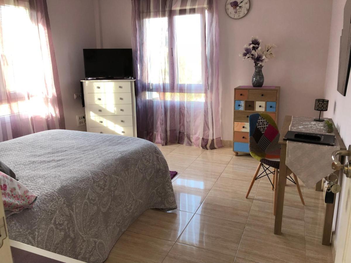 Villa Paraisos Fuengirola Phòng bức ảnh